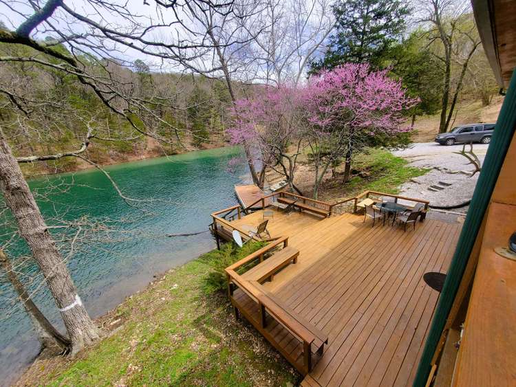Hamley Lakefront Retreat on 145 Peaceful Acres Preview 0