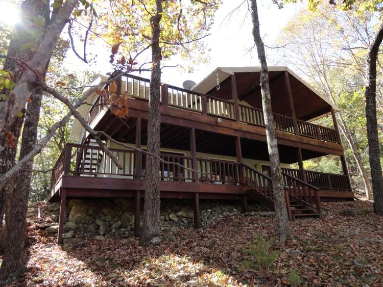 Vacation Rentals Beaver Lake Vacation Rentals, LLC Page 3