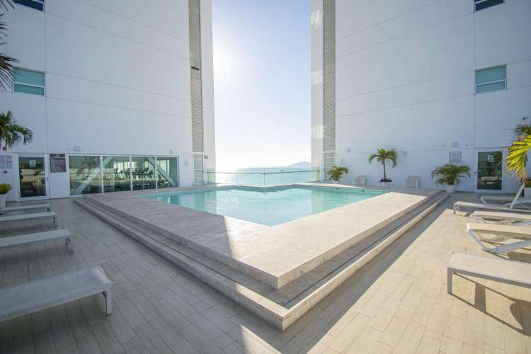 Location on the Malecon! Torre eMe -1505 Preview