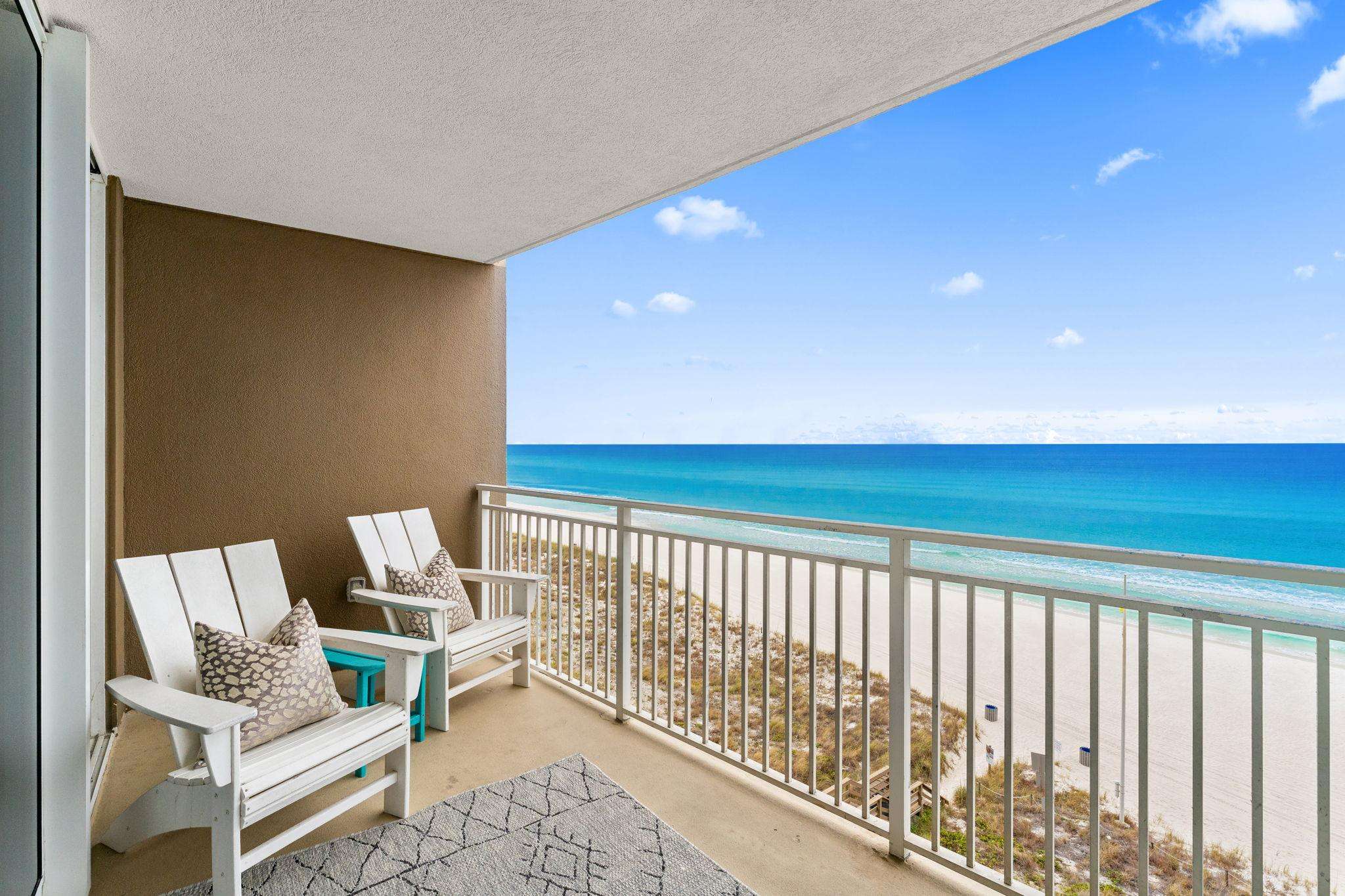 Emerald Beach Resort #627 | Blue Haven