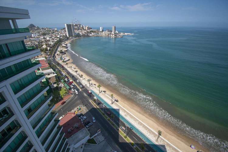 Torre eMe Penthouse Oceanview Condo #1507 with Pool Preview