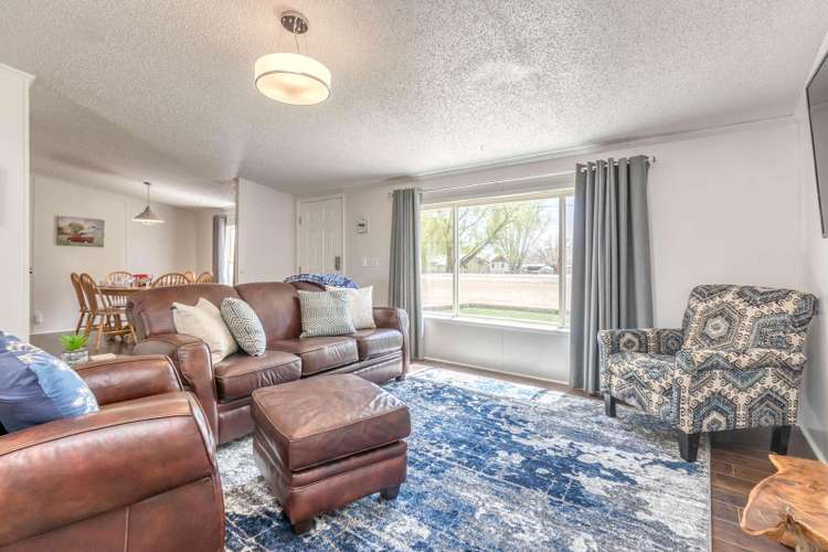 Green Acres Vacation Rental Preview 0