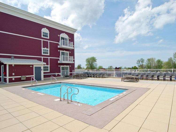 New Buffalo Michigan Find toprated New Buffalo Vacation Home Rentals WAYA Rentals