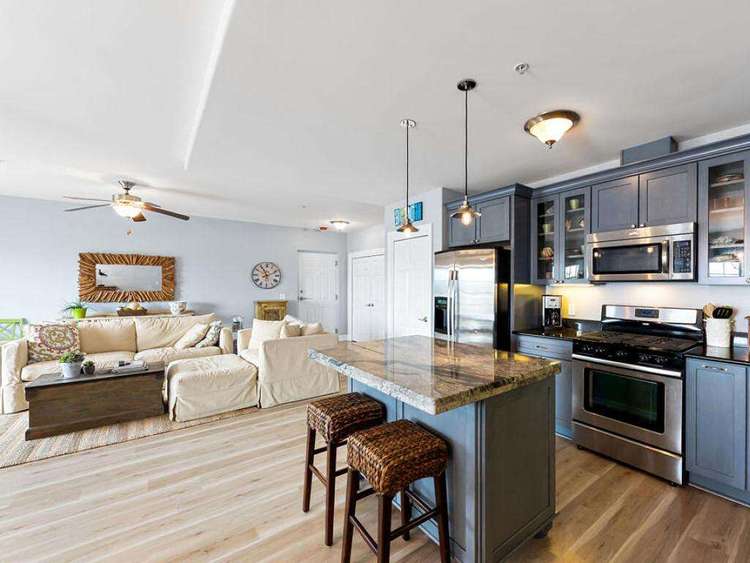 New Buffalo Michigan Find toprated New Buffalo Vacation Home Rentals WAYA Rentals