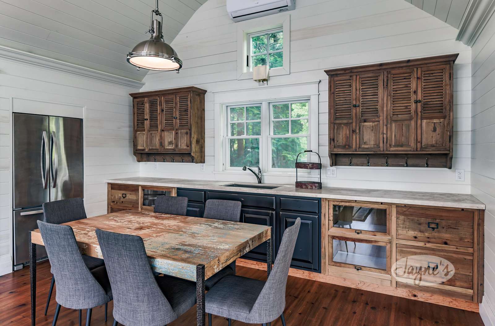 Boathouse Kitchen