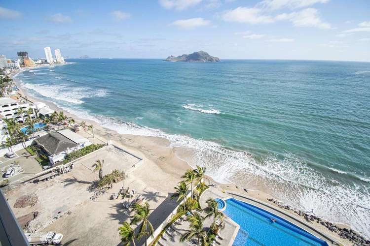 Heated Pool Stunning Las Gavias Golden Preview