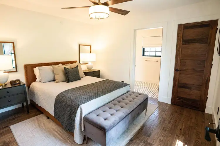 Marcie Dant Abell Suite – Heritage House Preview 0