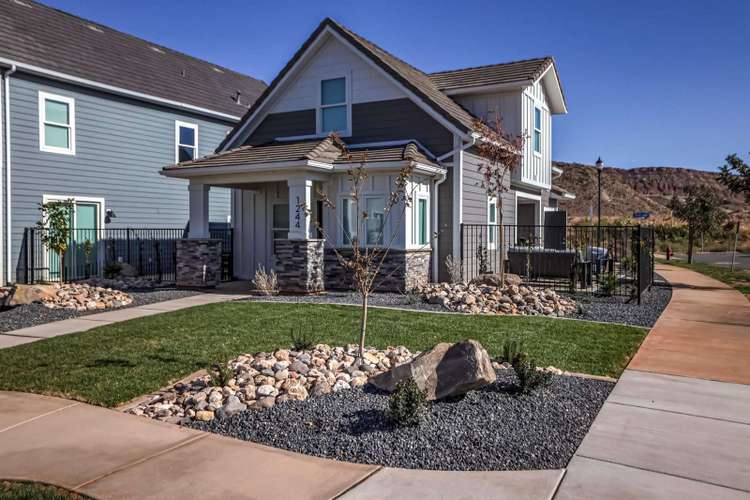 Sun Country Cottage Preview 0