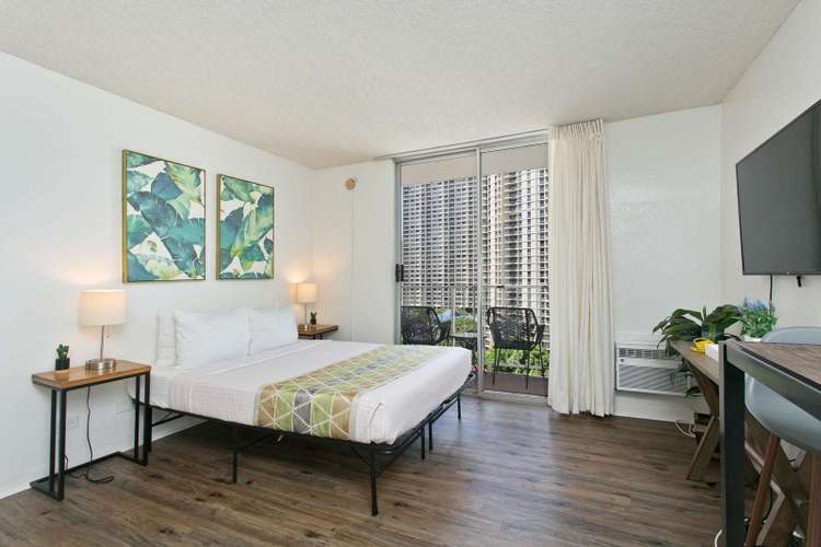 Inn on The Park 1002 Preview 0