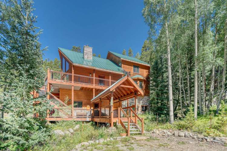 Waterfall Haven-HOT TUB! Minutes to Ski Cooper and Copper Mountain! Preview 0