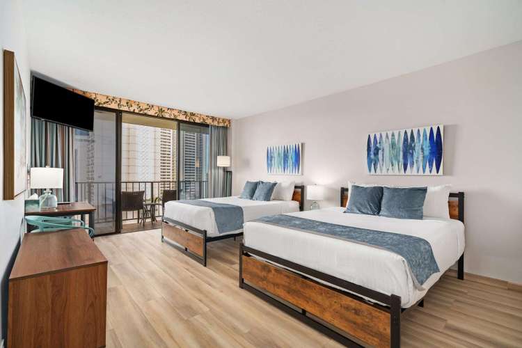 Palms Waikiki 1124 +Parking Preview 0