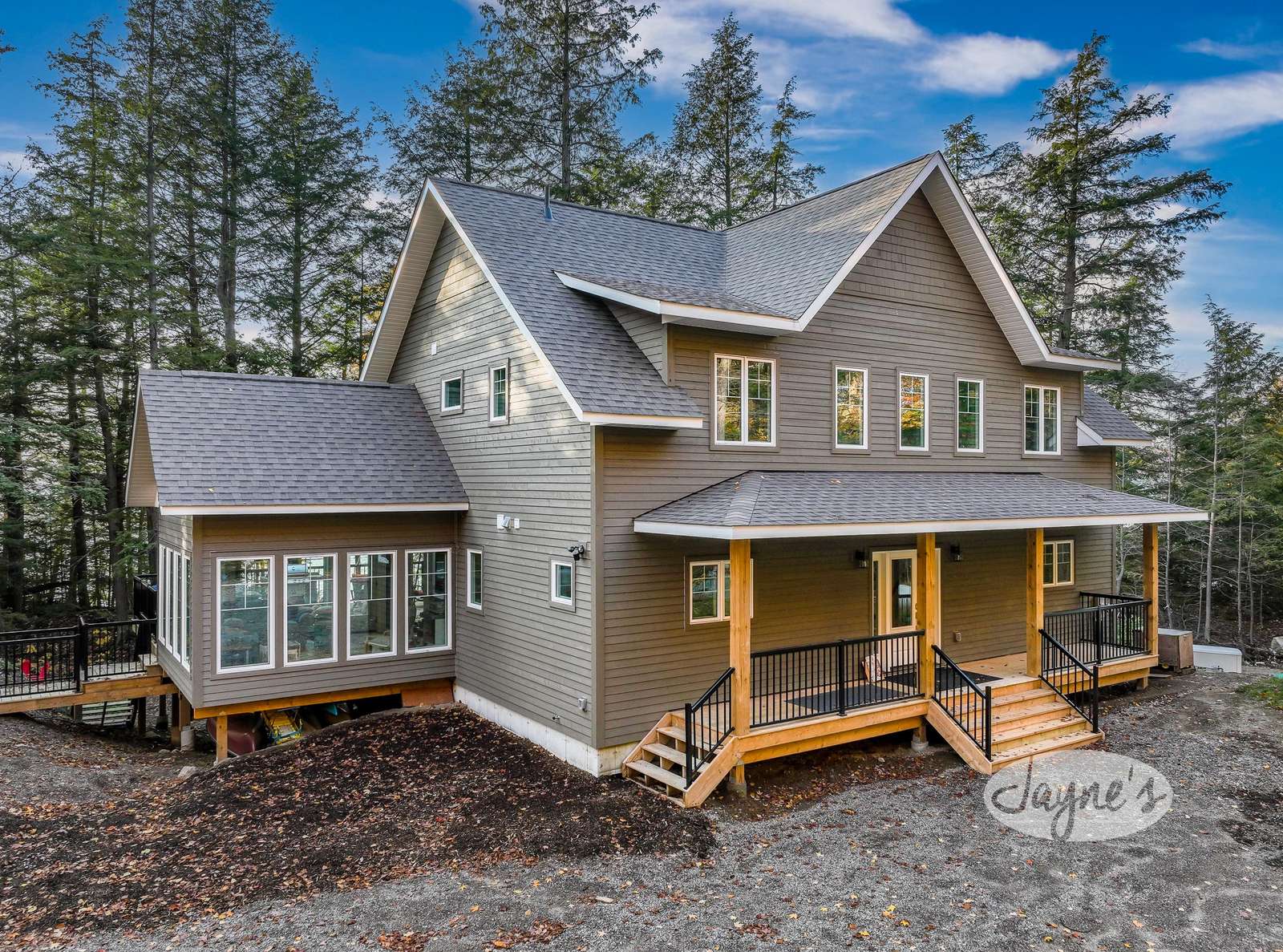 Cottage - Entrance - property