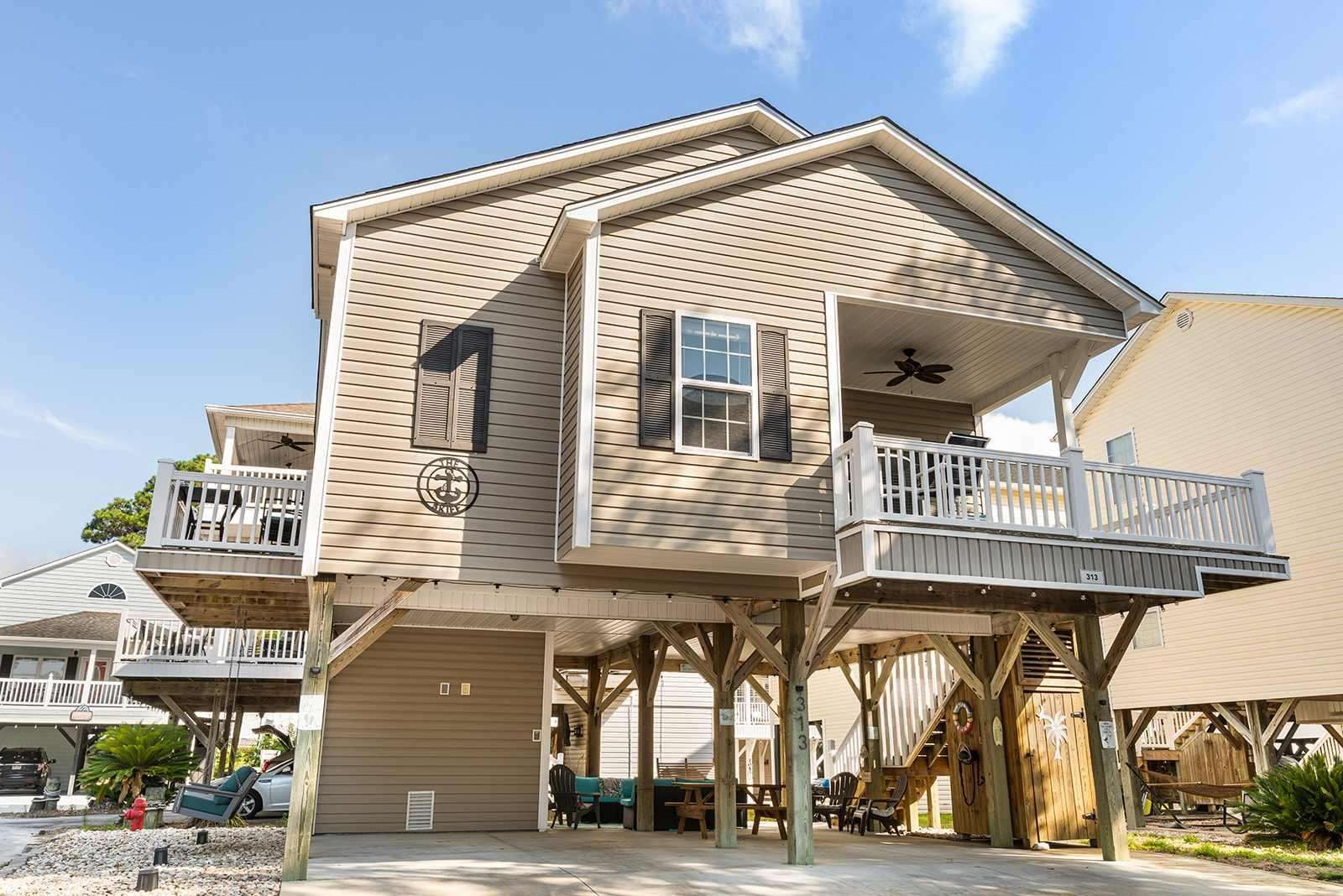 313 3 Bdrm 2 bath on stilts, small pets allowed, 5 min walk to the ocean Preview 0