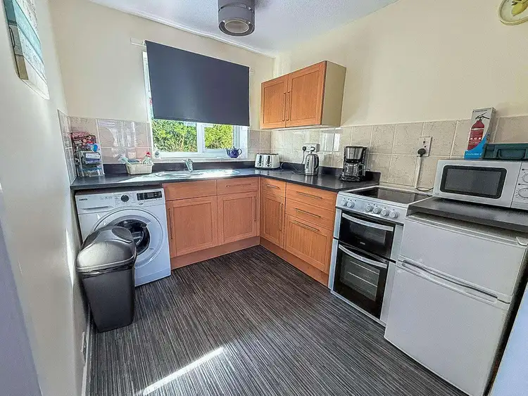 18164B⭐ – Bermuda, 3 bed, 5 berth chalet. Ruby rated. Preview 4