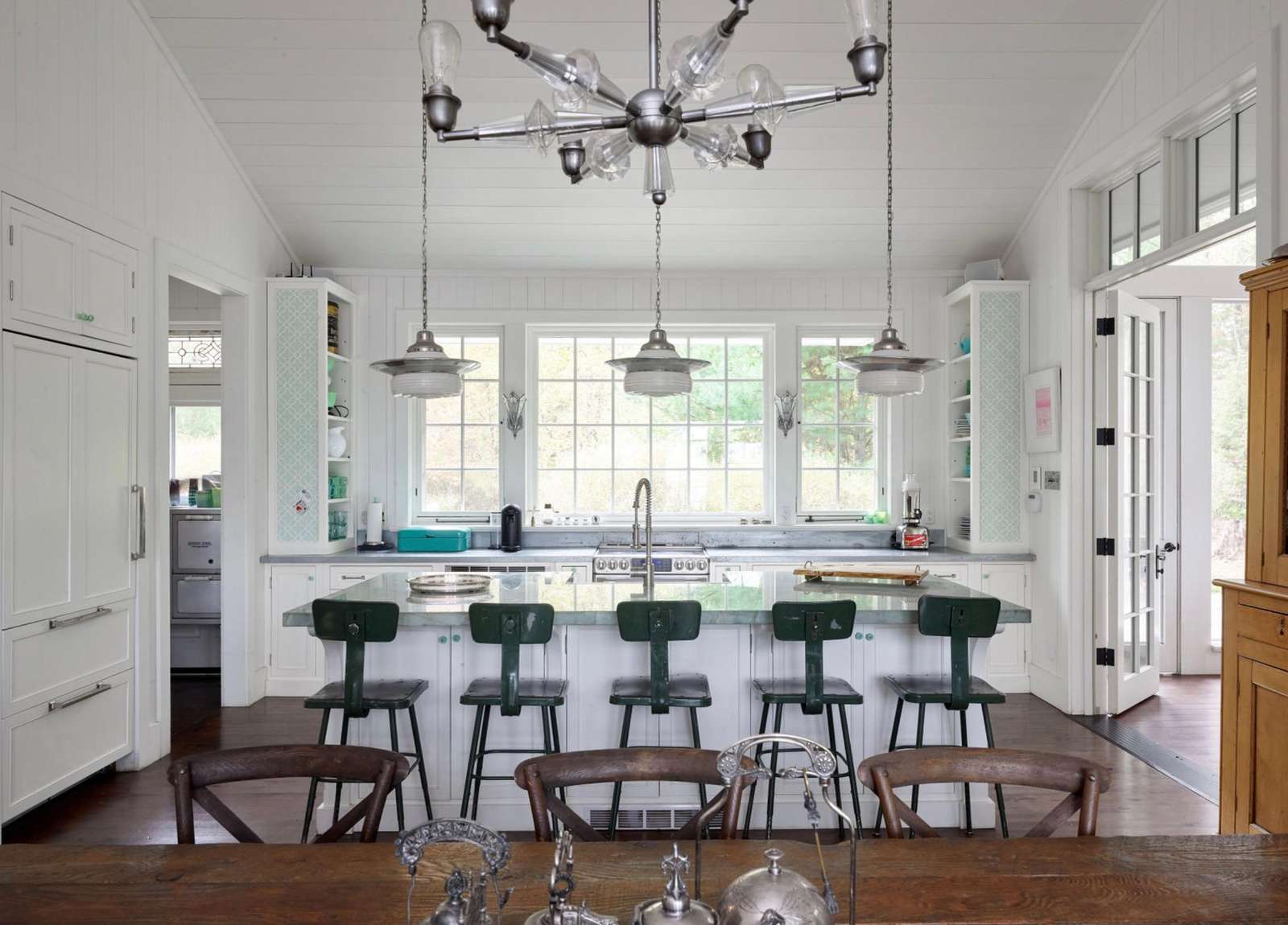 Driftwood Island Retreat Preview 5