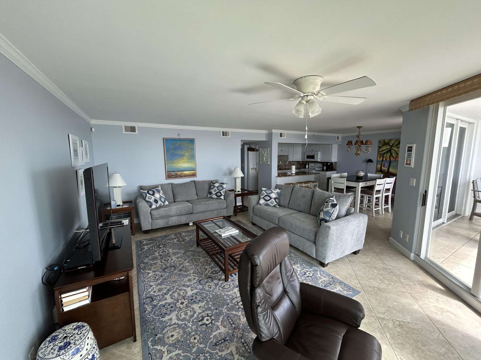 403 – Gulfside 2/2 - property