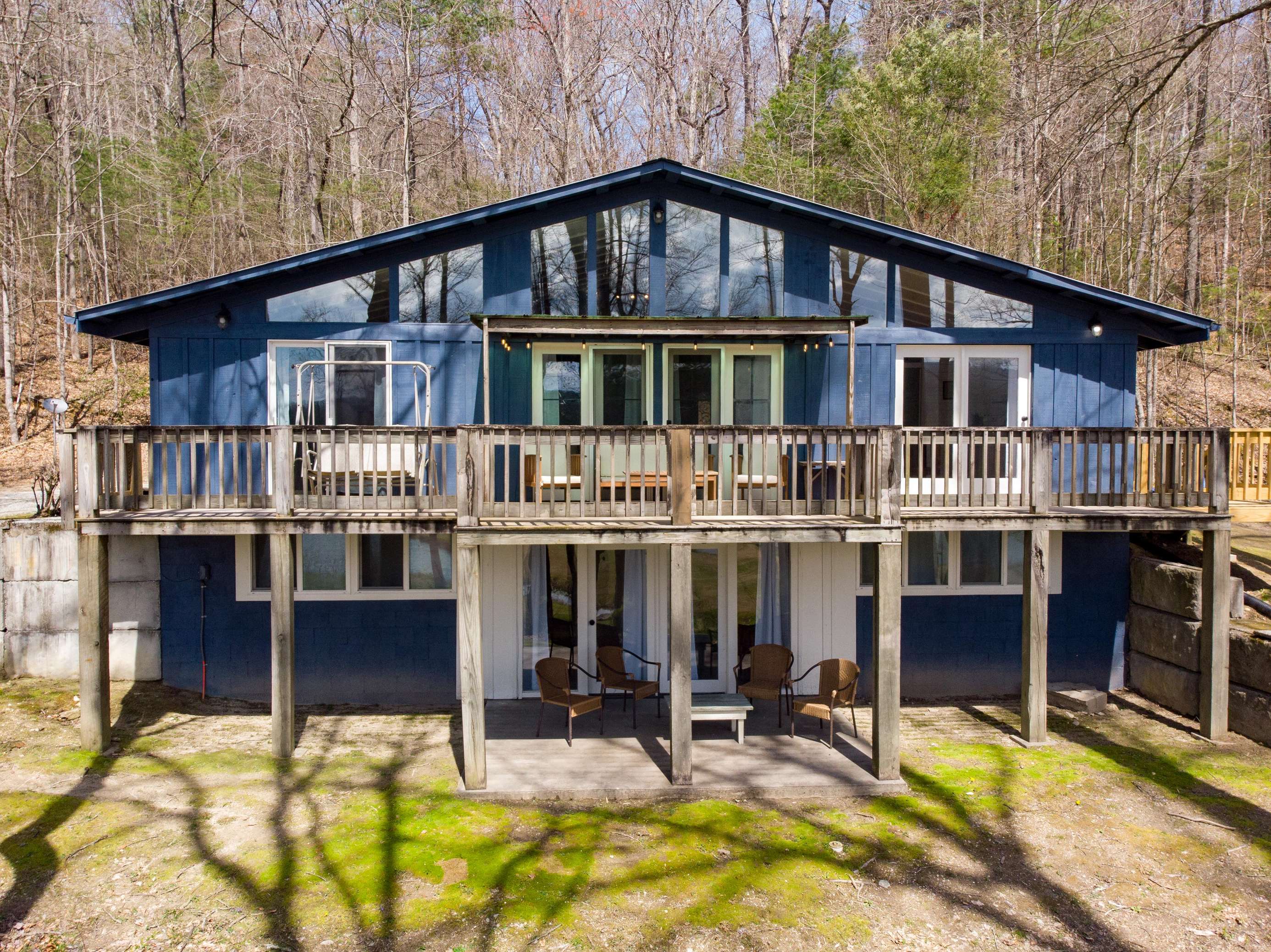 Small Scale Homes: Wood-Tex Prefab Cayuga Log Cabin, image size:2772x2076