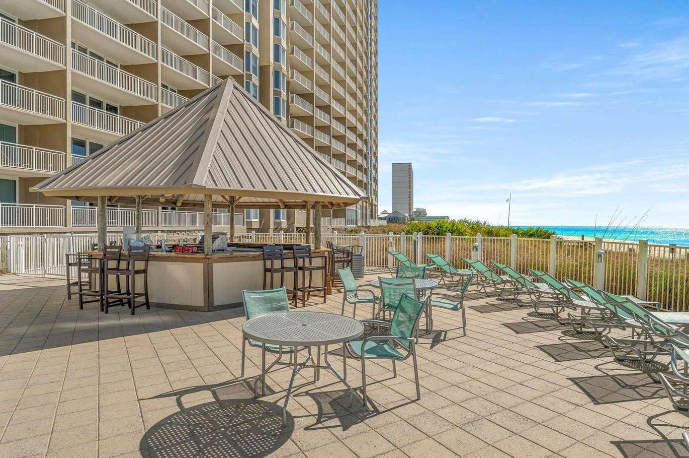 Emerald Beach Resort #2328 | Mer Vue