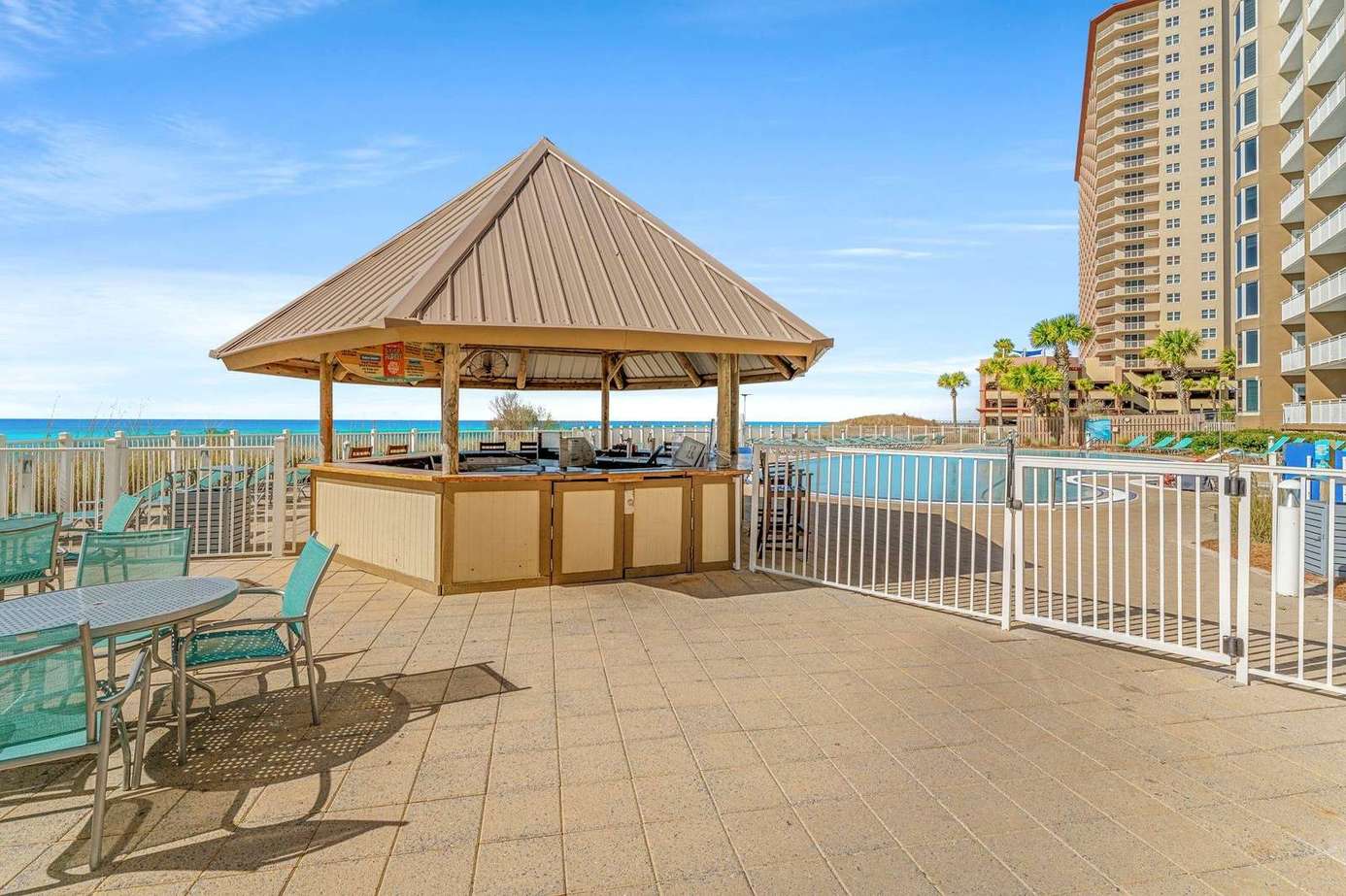 Emerald Beach Resort #2328 | Mer Vue