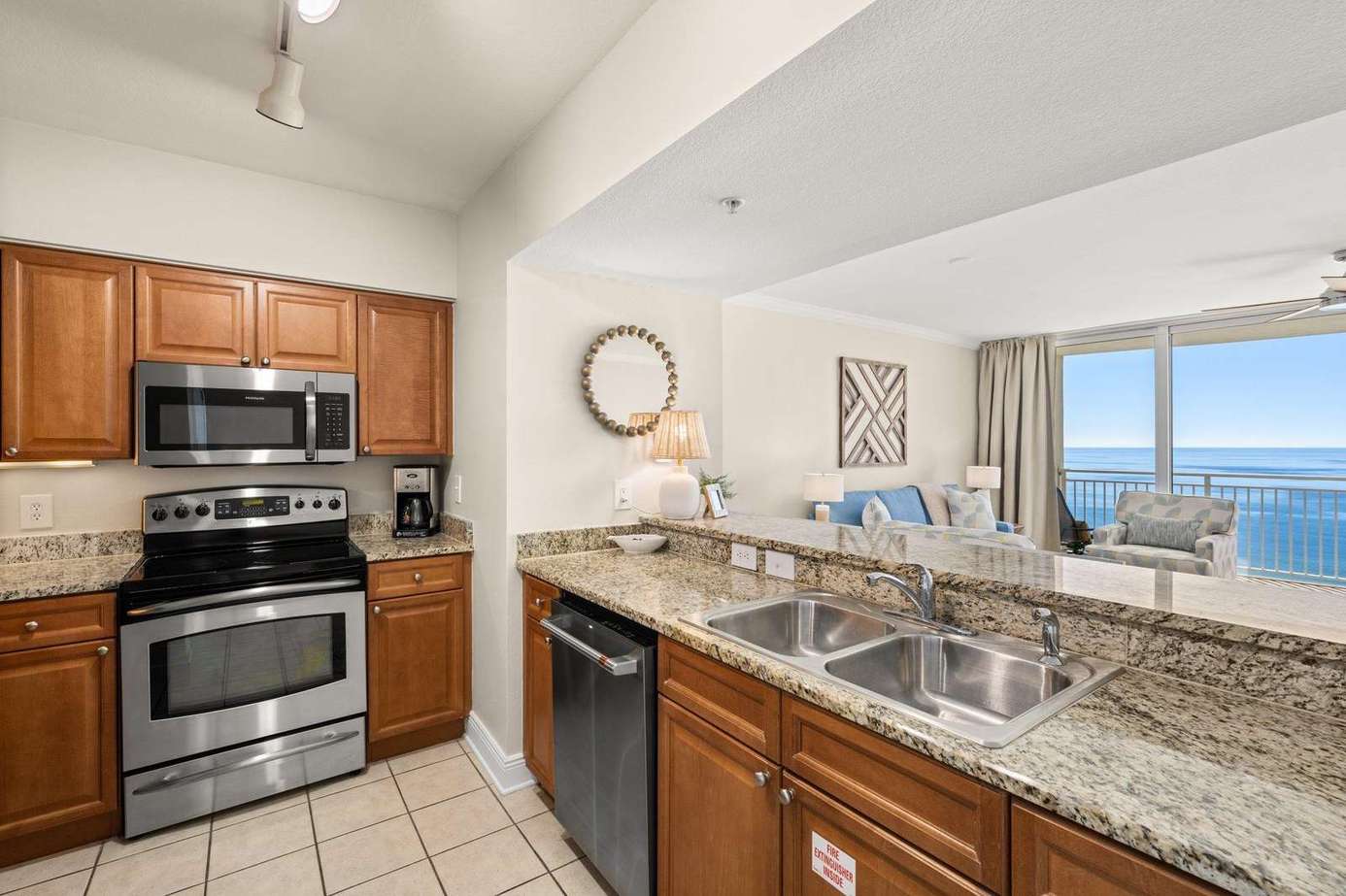 Emerald Beach Resort #2328 | Mer Vue