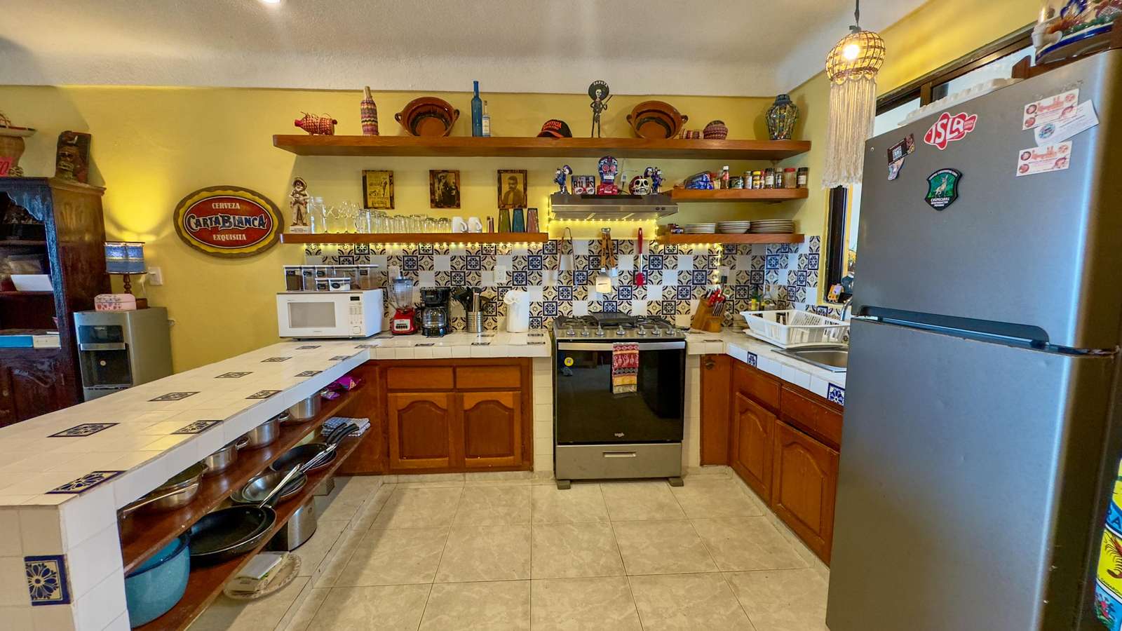 Casa Roca Caribe 2 recámaras Piscina principal Vista previa 2