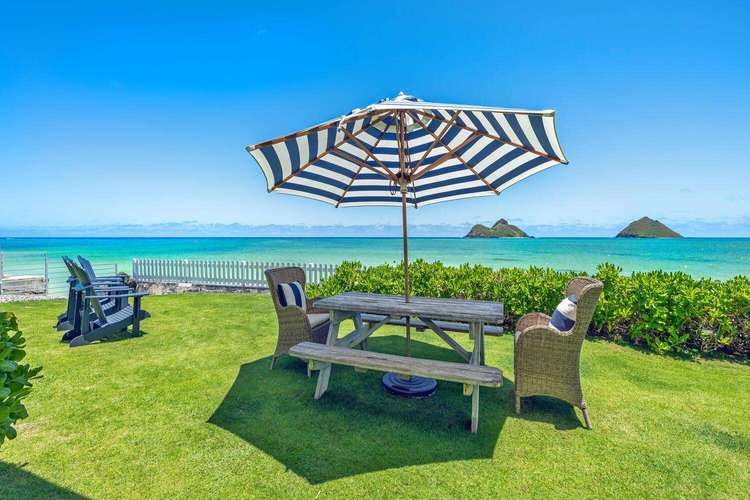 Long's at Lanikai Preview 0