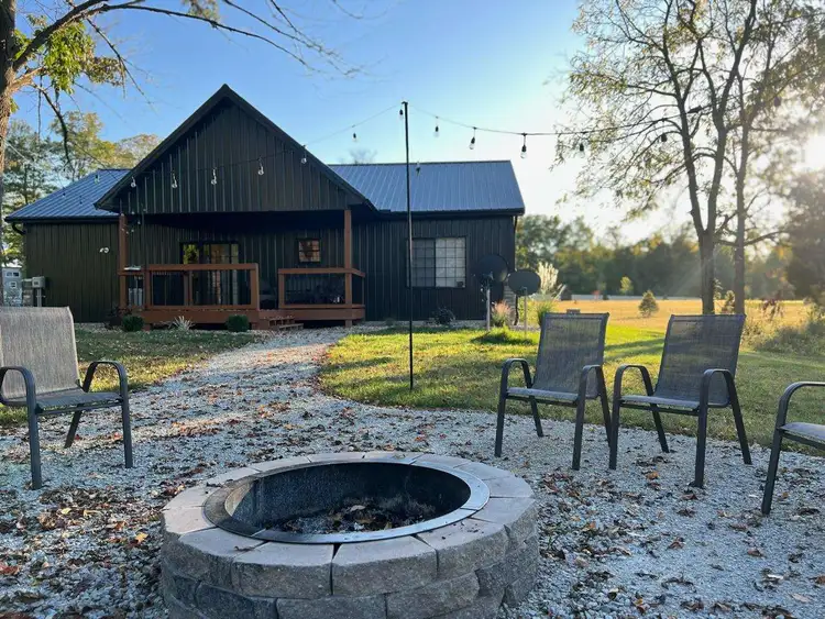 Stone Gate Lodge Preview 0