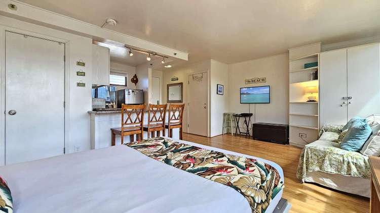 Waikiki Grand Suite 922 Preview 0