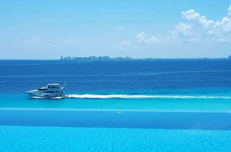 Villa Isla Vida Preview 0
