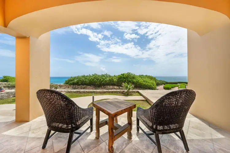 Isla 33 – Two Bedroom Villa 3104 Preview 0