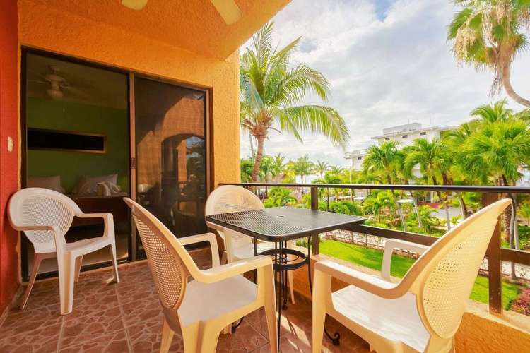 “Condo 18” Resort Deluxe Preview 0