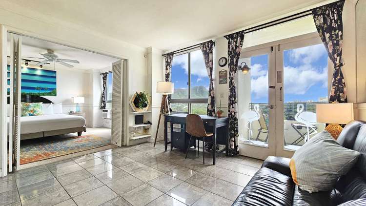 Waikiki Grand Suite 815 Preview 0