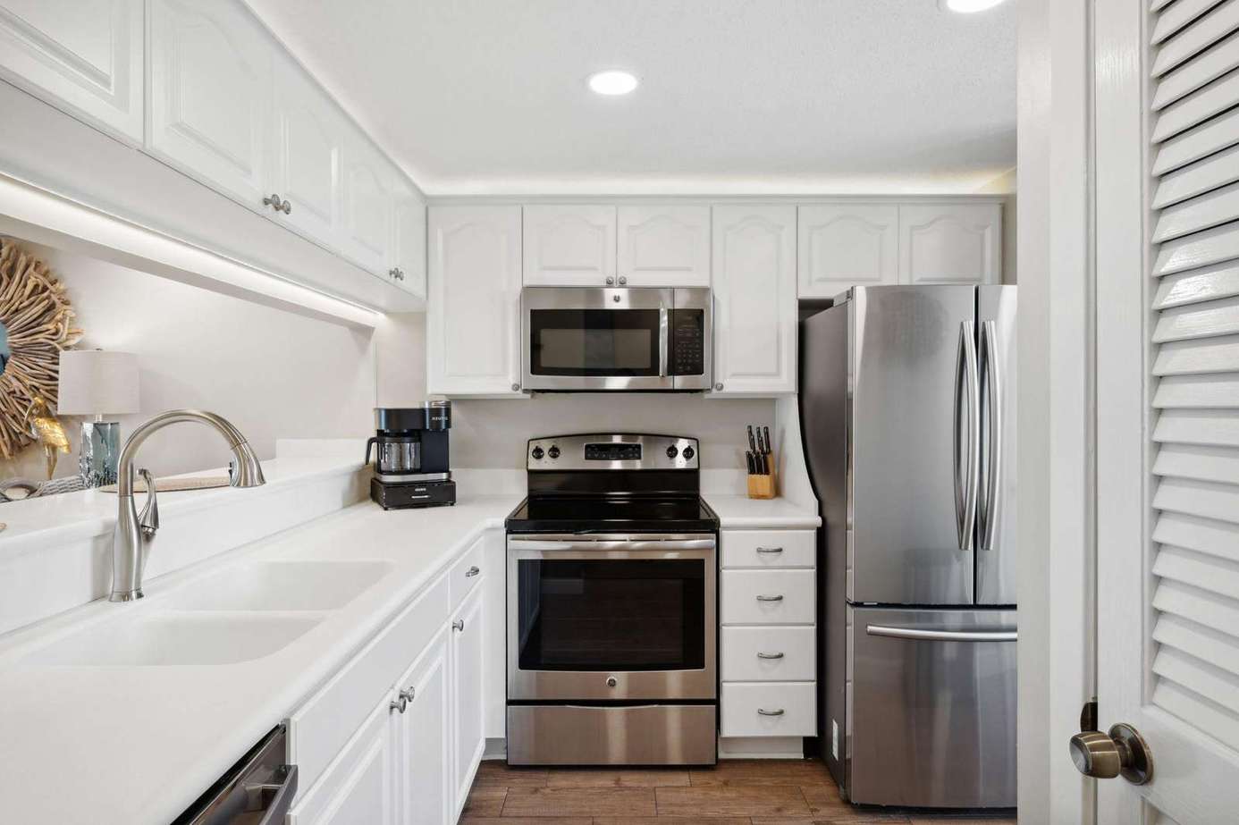 Edgewater Beach Resort I-304 | How Sweet the Sound