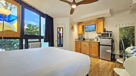 Waikiki Grand Suite 317