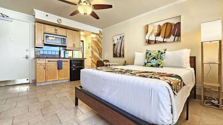 Waikiki Grand Suite 1006 Preview 0