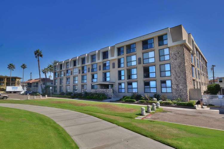 Ocean Point 410 VERY CLEAN W/ GREAT VIEWS! Preview 0