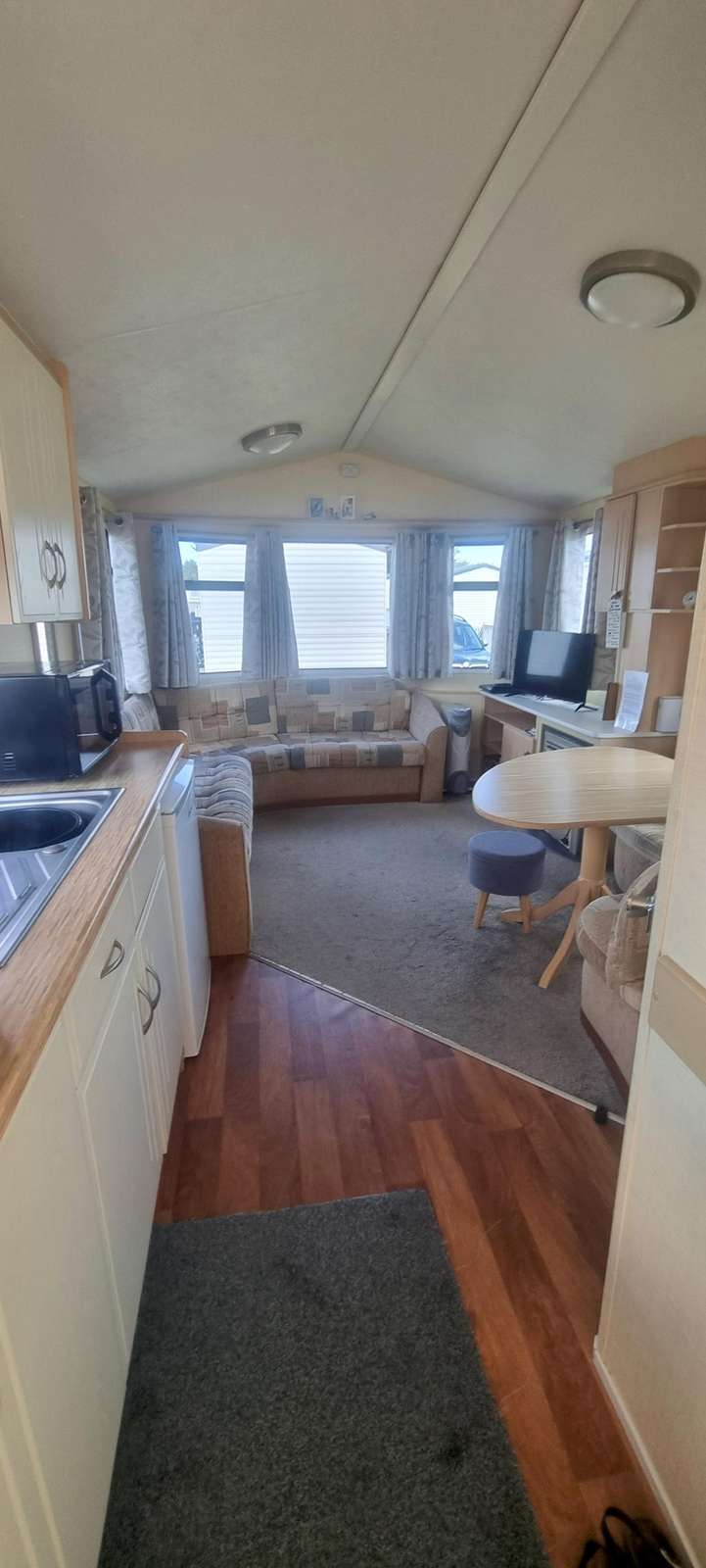 43081B⭐ – Green Farm, 2 bed, 6 berth caravan. Emerald Rated. Preview 4