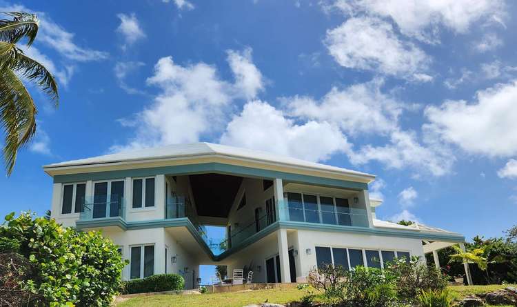 Sea Glass Villa Preview 0
