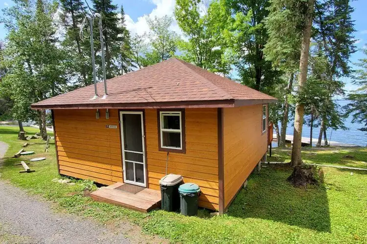 Dockside Cabin Preview 0