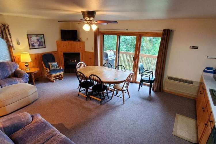 Eagle Villa Preview 1