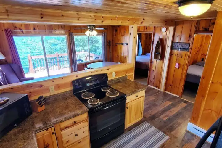 Glacier Cabin Preview 3