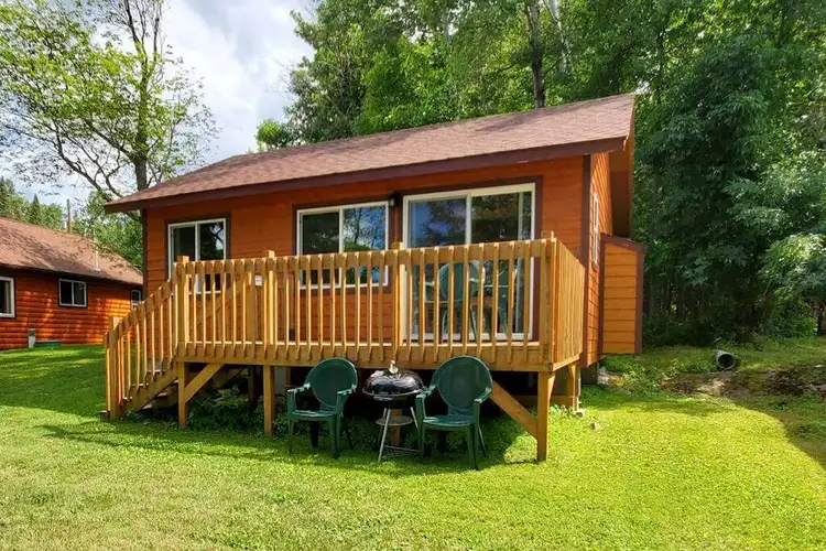 Otter Cabin Preview 0