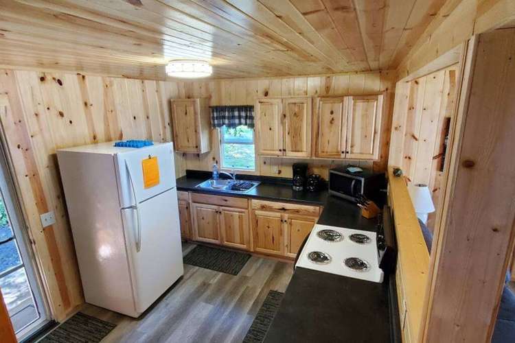 Otter Cabin Preview 5