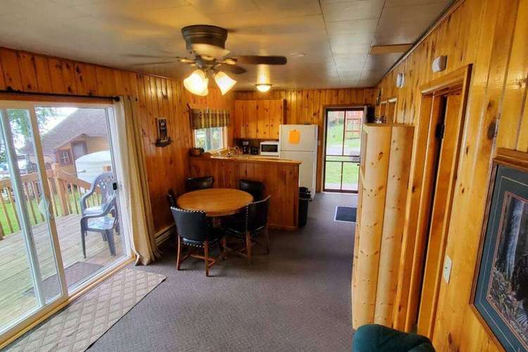 Pelican Cabin Preview 2