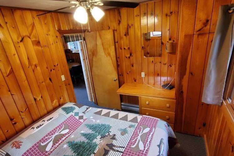 Pelican Cabin Preview 5