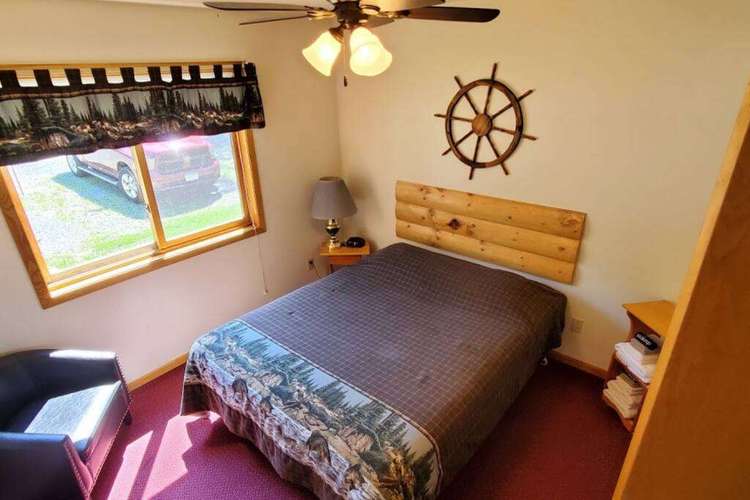 Walleye Villa Preview 4