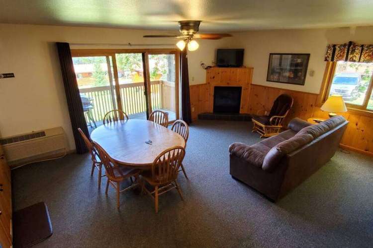 Walleye Villa Preview 1