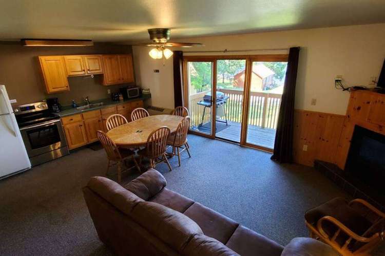 Walleye Villa Preview 3