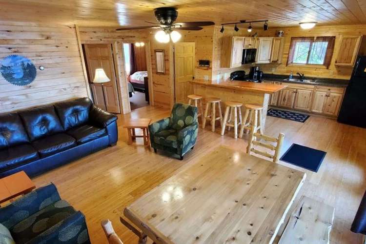 Wolf’s Den Cabin Preview 4