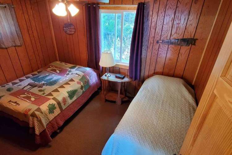 Wolf’s Den Cabin Preview 5